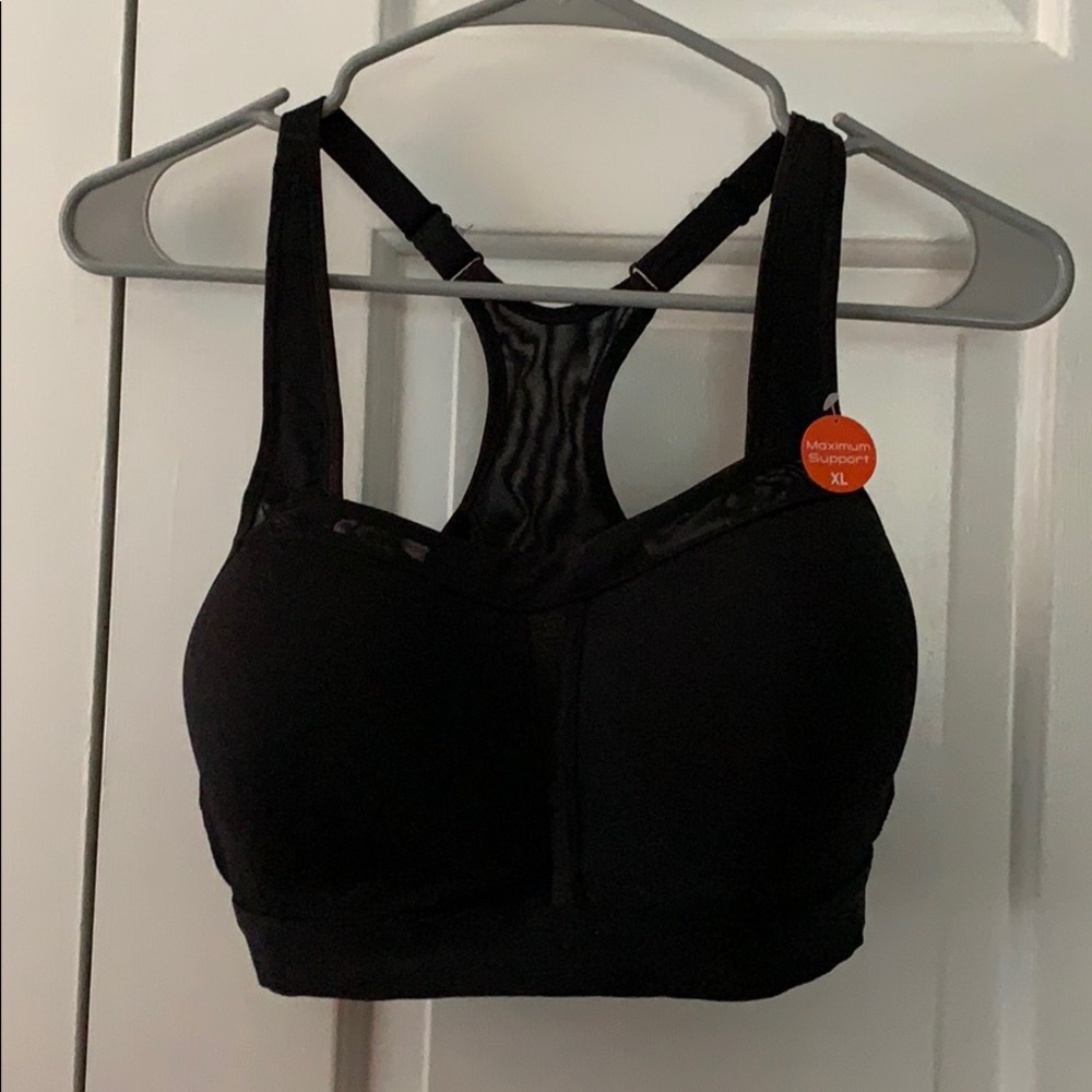 NWT black sports bra